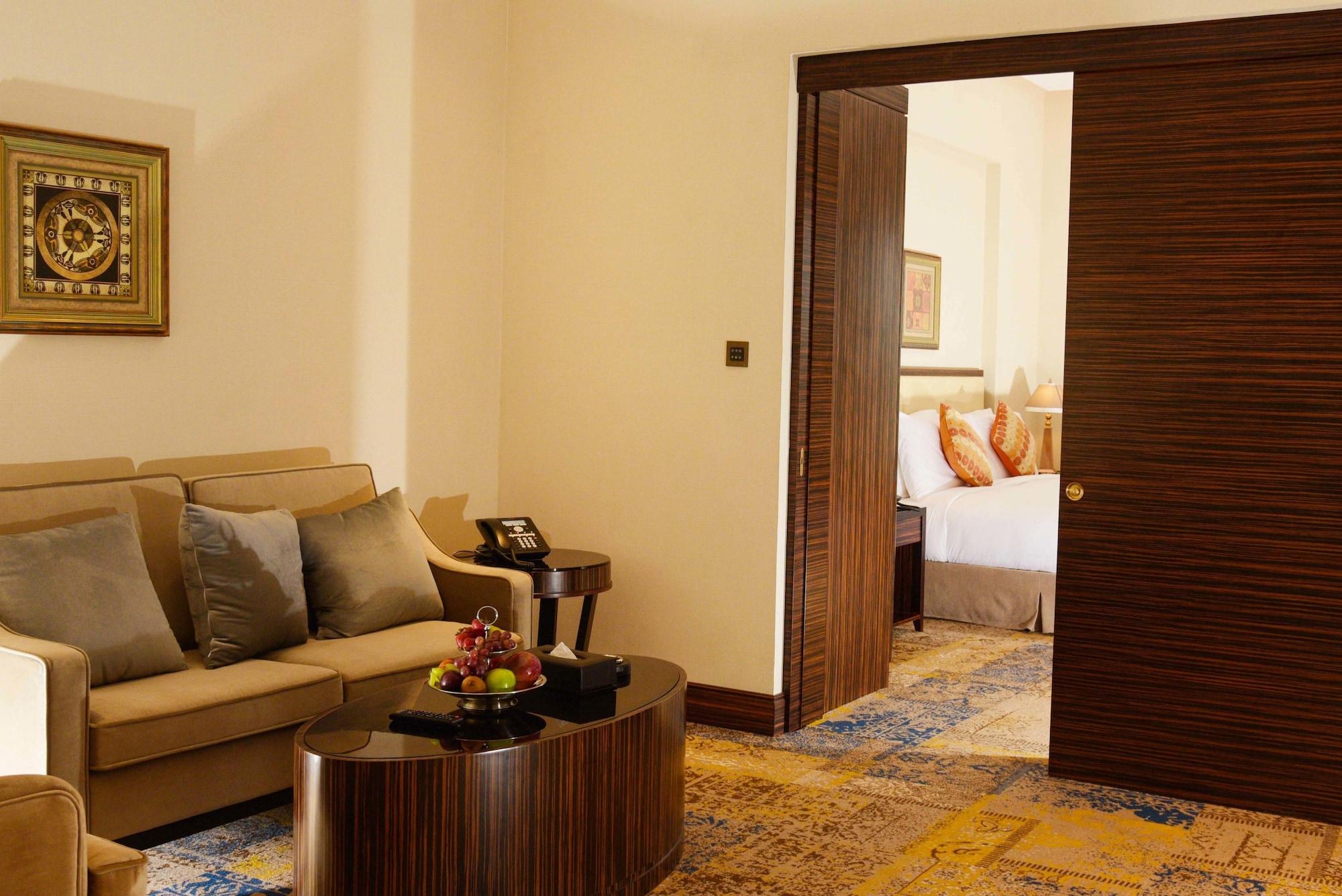 Warwick Al Khobar Hotel Bagian luar foto