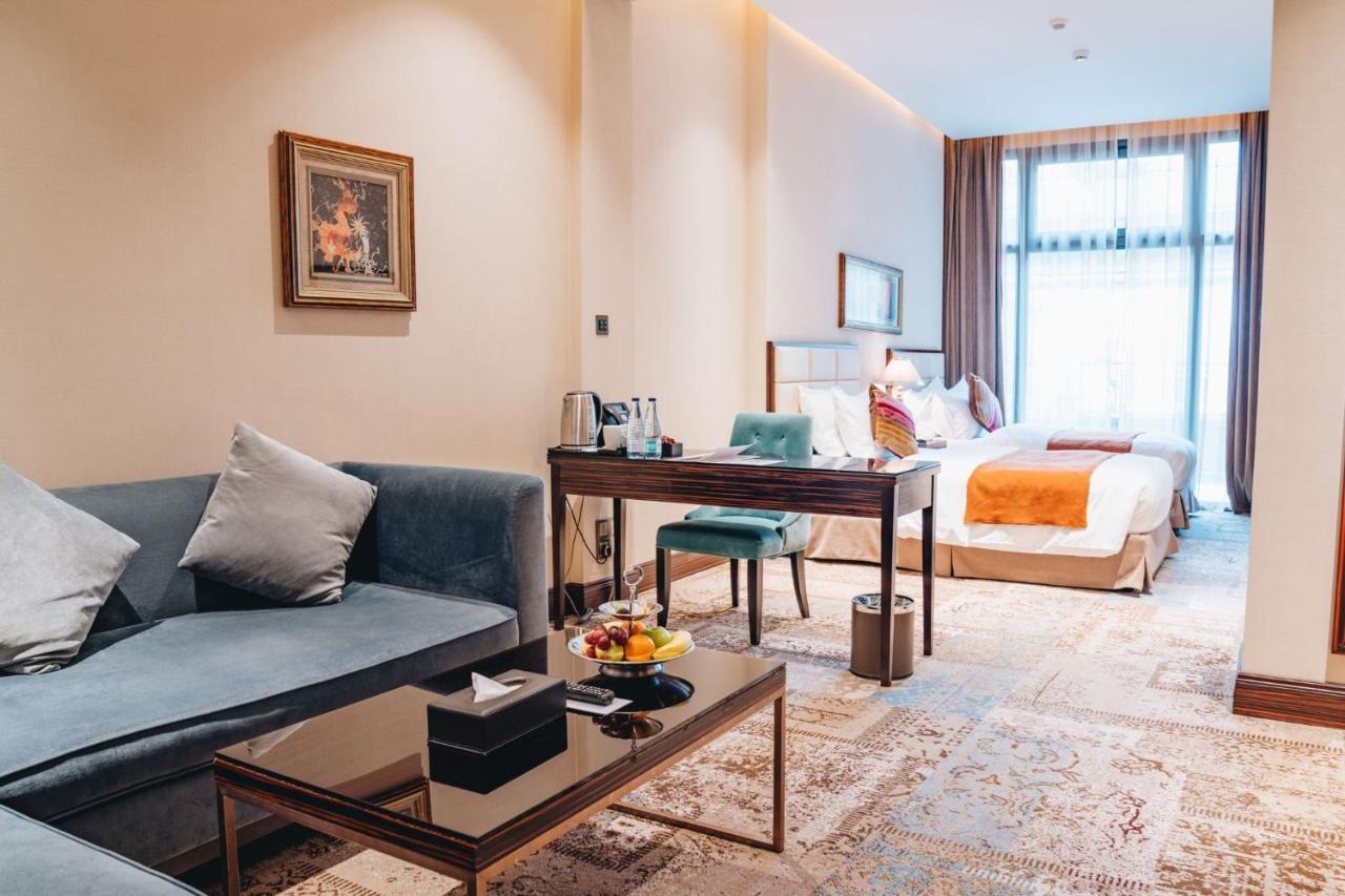 Warwick Al Khobar Hotel Bagian luar foto