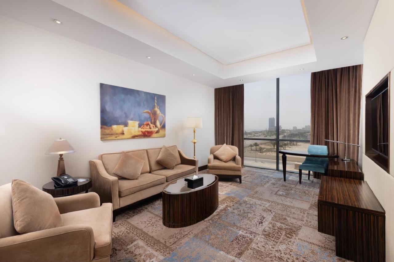 Warwick Al Khobar Hotel Bagian luar foto