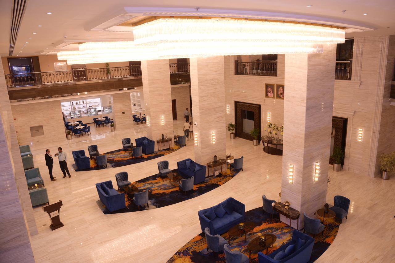 Warwick Al Khobar Hotel Bagian luar foto